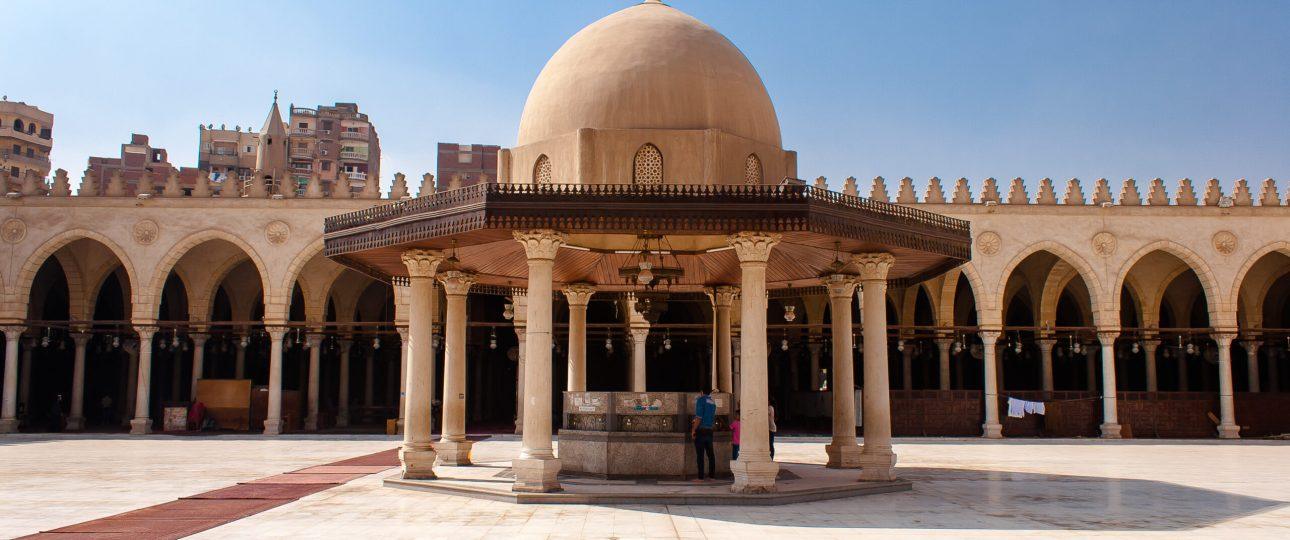 Islamic Cairo Tour: Architectural Heritage in Bab El Wazir